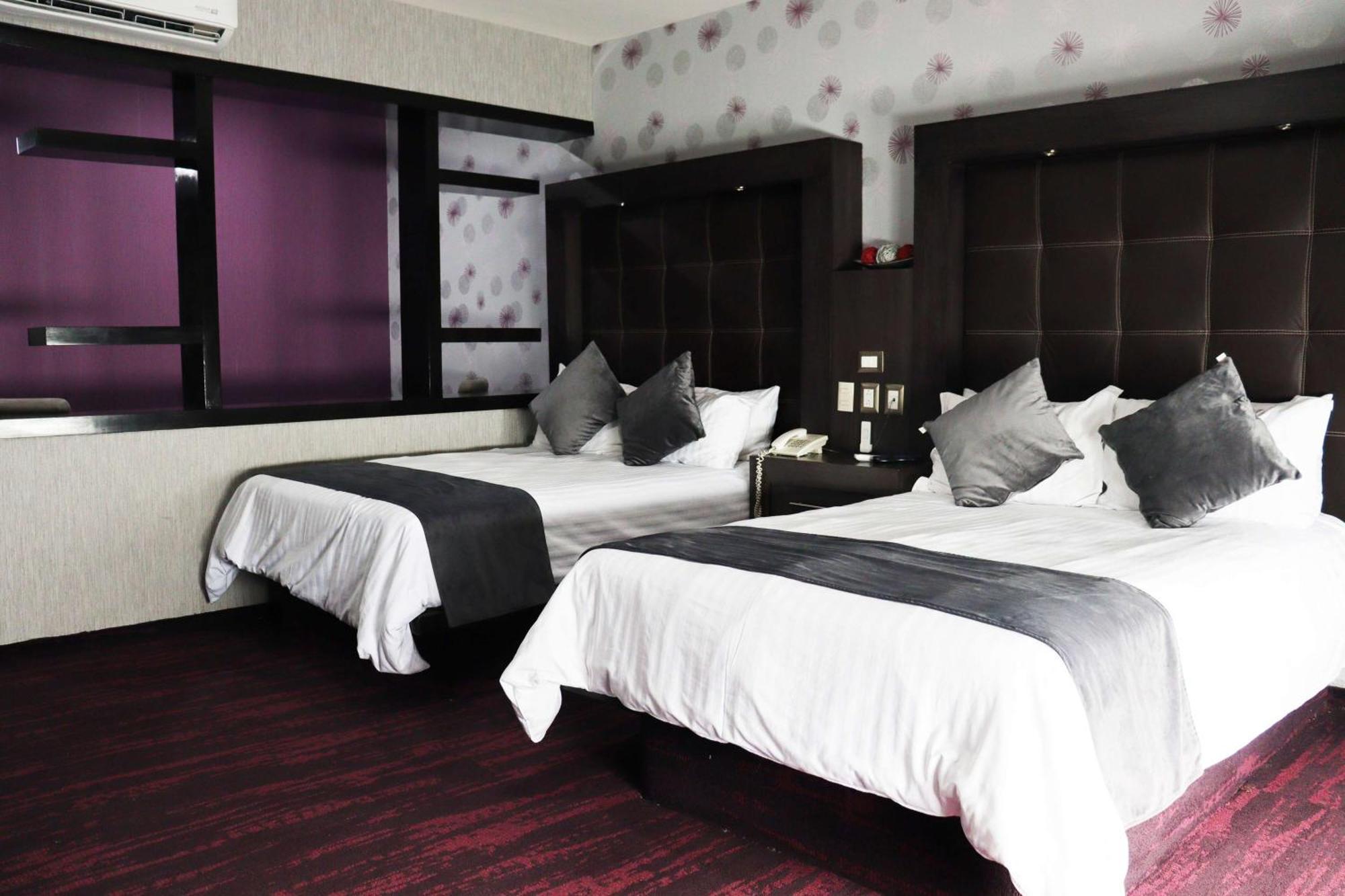 Wyndham Garden Aguascalientes Hotel & Casino Екстер'єр фото