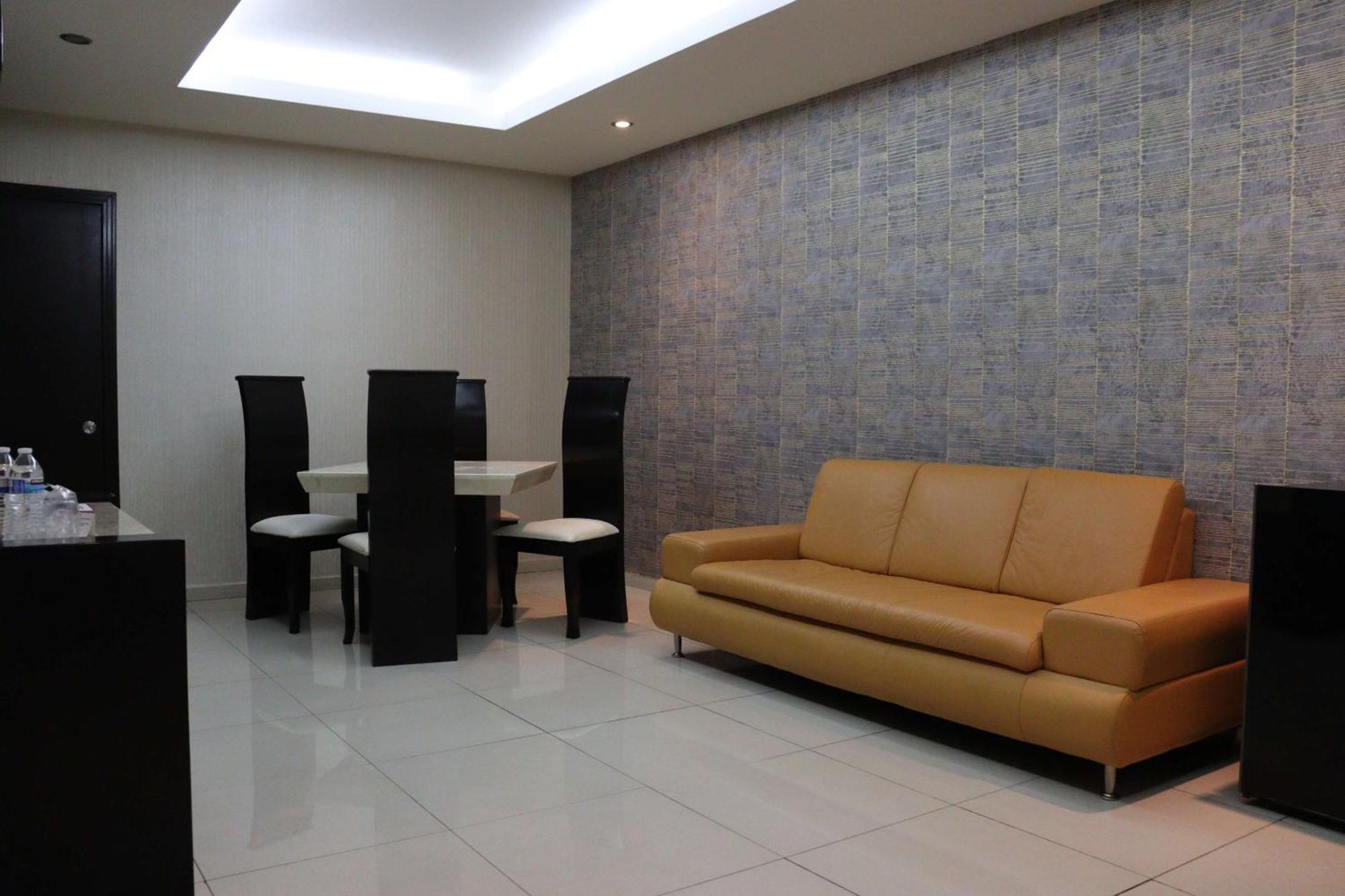 Wyndham Garden Aguascalientes Hotel & Casino Екстер'єр фото