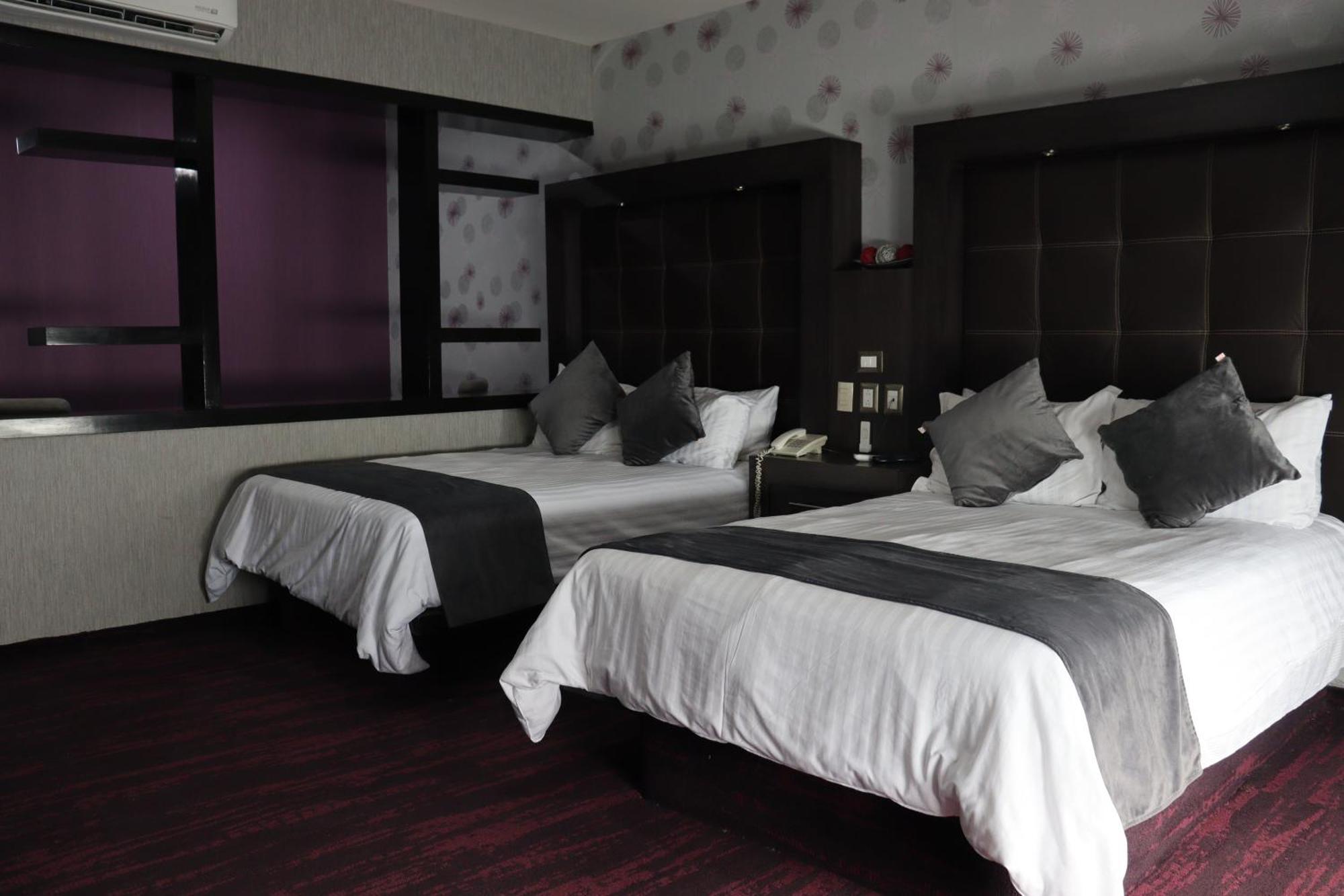 Wyndham Garden Aguascalientes Hotel & Casino Екстер'єр фото